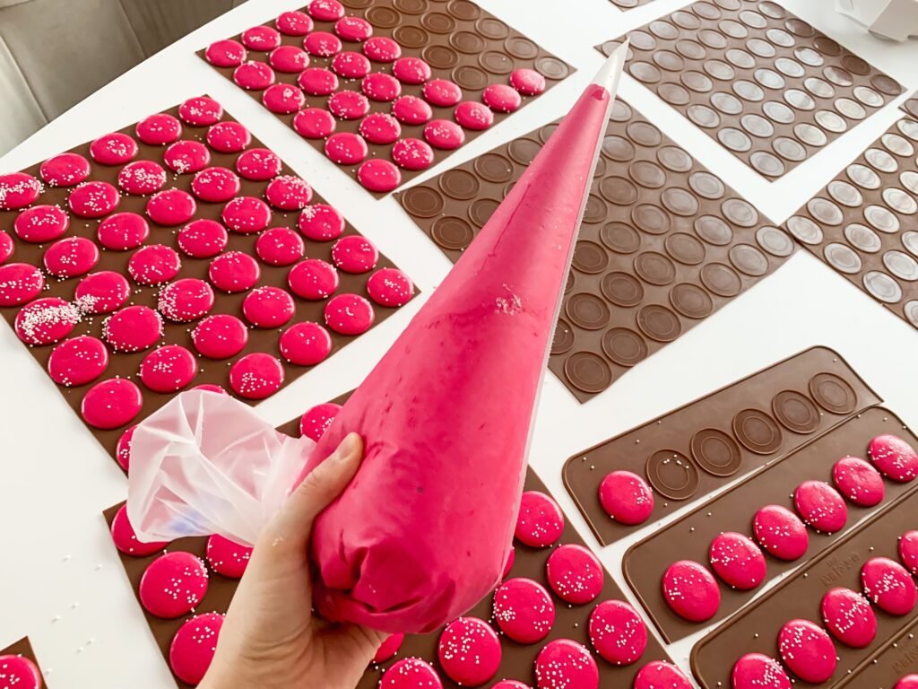 Pink macaron tough inside piping bag