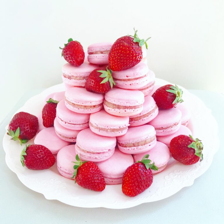 macaron tower colorful macarons event macaron presentation and serving ideas macaron tray stand
